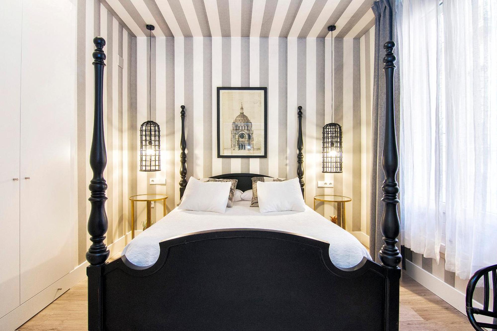 Central Deluxe Apartments กรานาดา ภายนอก รูปภาพ