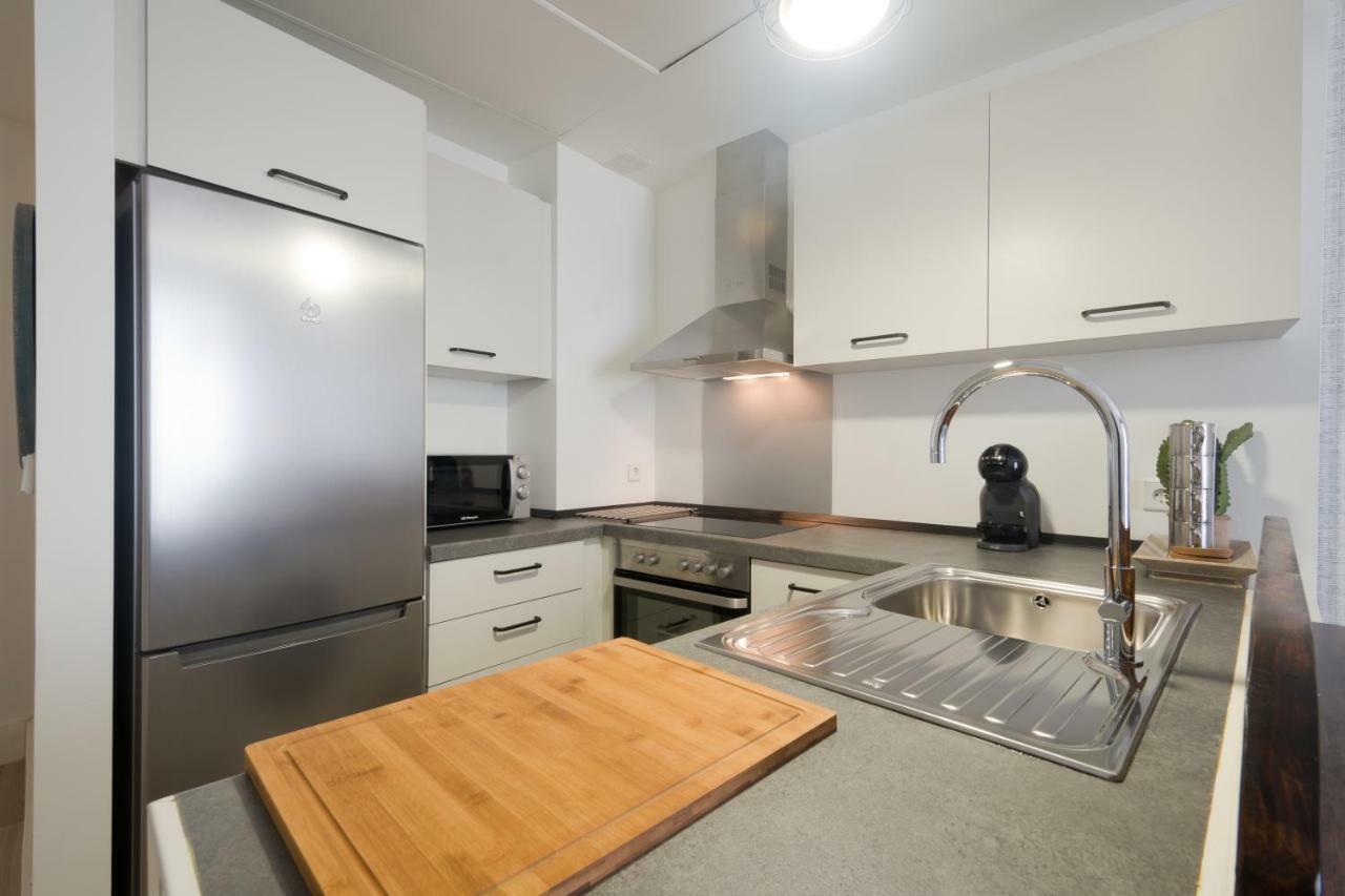Central Deluxe Apartments กรานาดา ภายนอก รูปภาพ