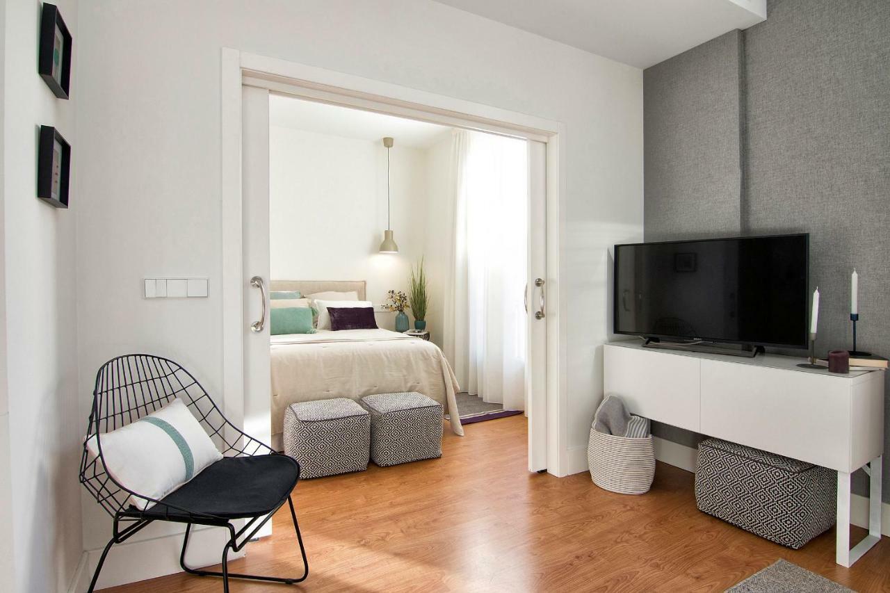 Central Deluxe Apartments กรานาดา ภายนอก รูปภาพ
