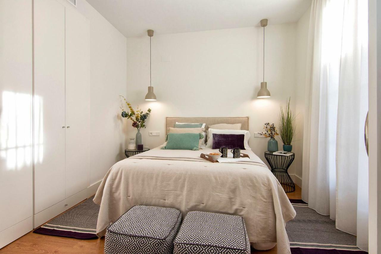 Central Deluxe Apartments กรานาดา ภายนอก รูปภาพ